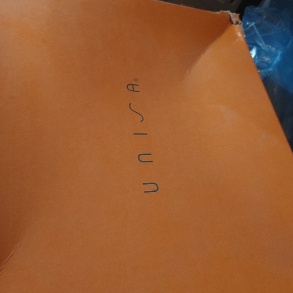 Ladies Black Fabric Unisa High Heels Shoes - Picture 9 of 9